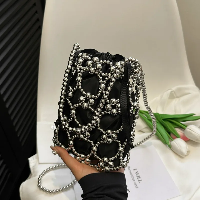 Luxury Bags On Sales - Белые сумки-ведра с бисером на плечо