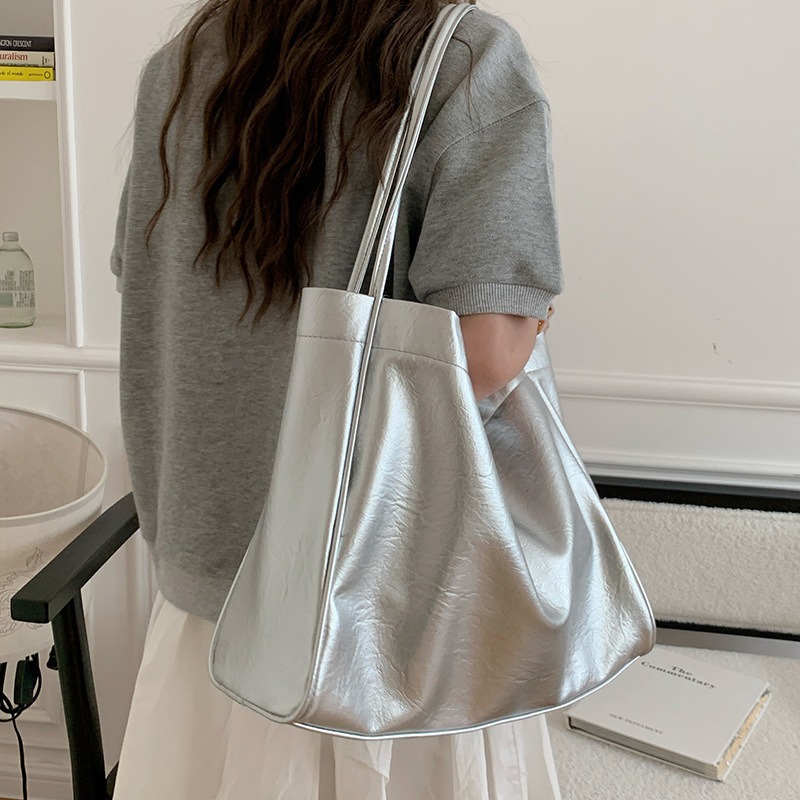 Повседневные вместительные сум – обзор и цена Luxury Bags Tote