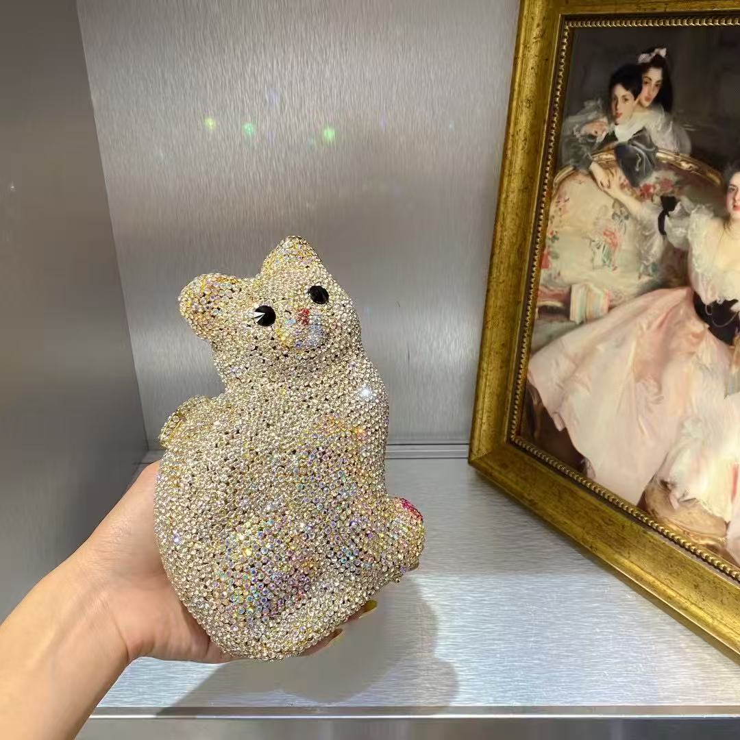 Золотая женская сумка в форме  – обзор и цена Luxury Bags Cute