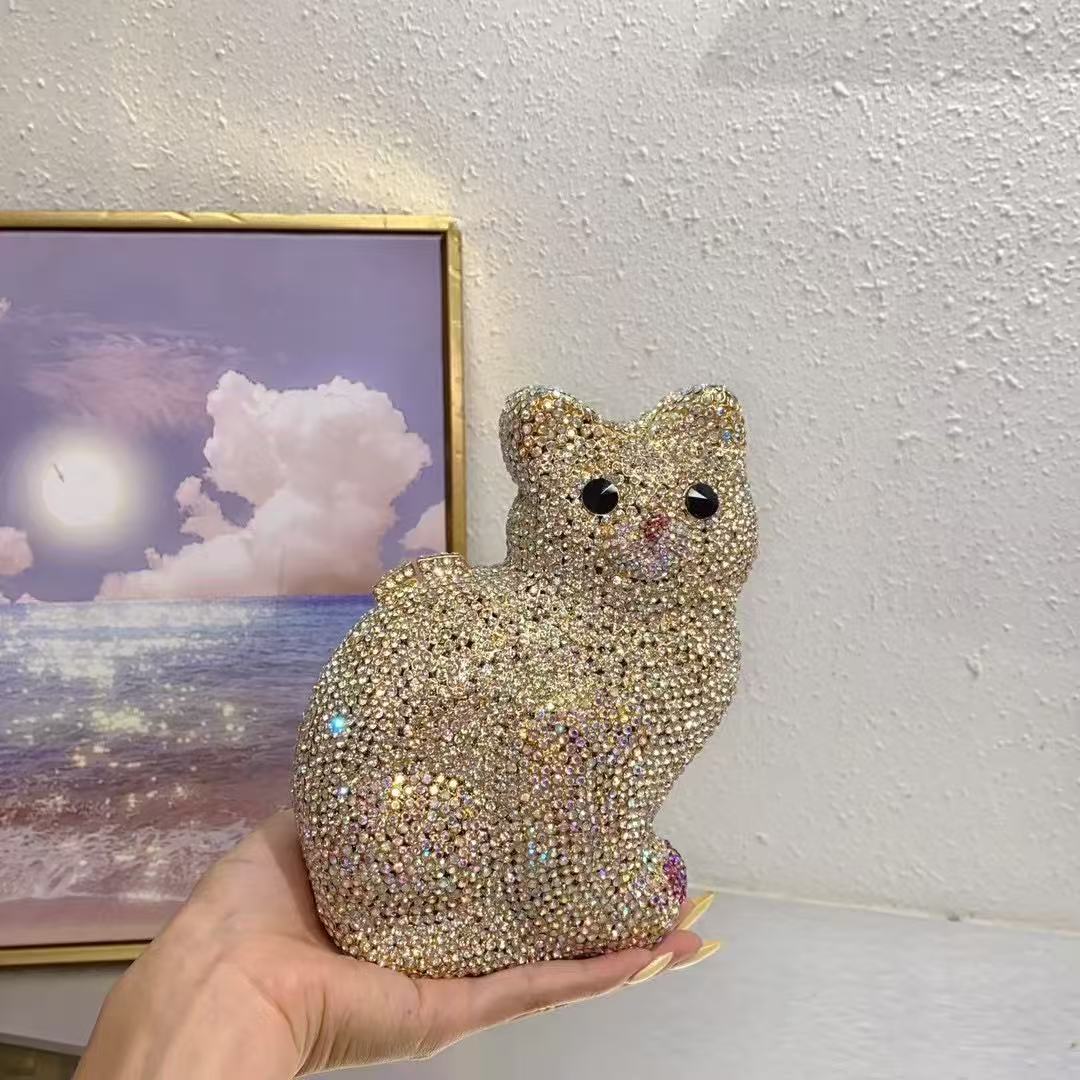 Золотая женская сумка в форме  – обзор и цена Luxury Bags Cute